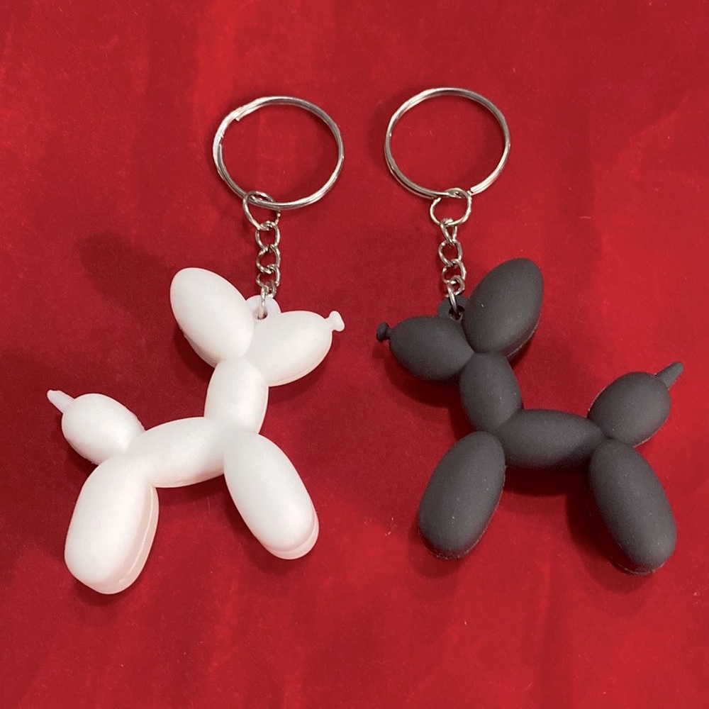 Balloon Dog Keychains Set Of 2 Black White His Hers Best Friends